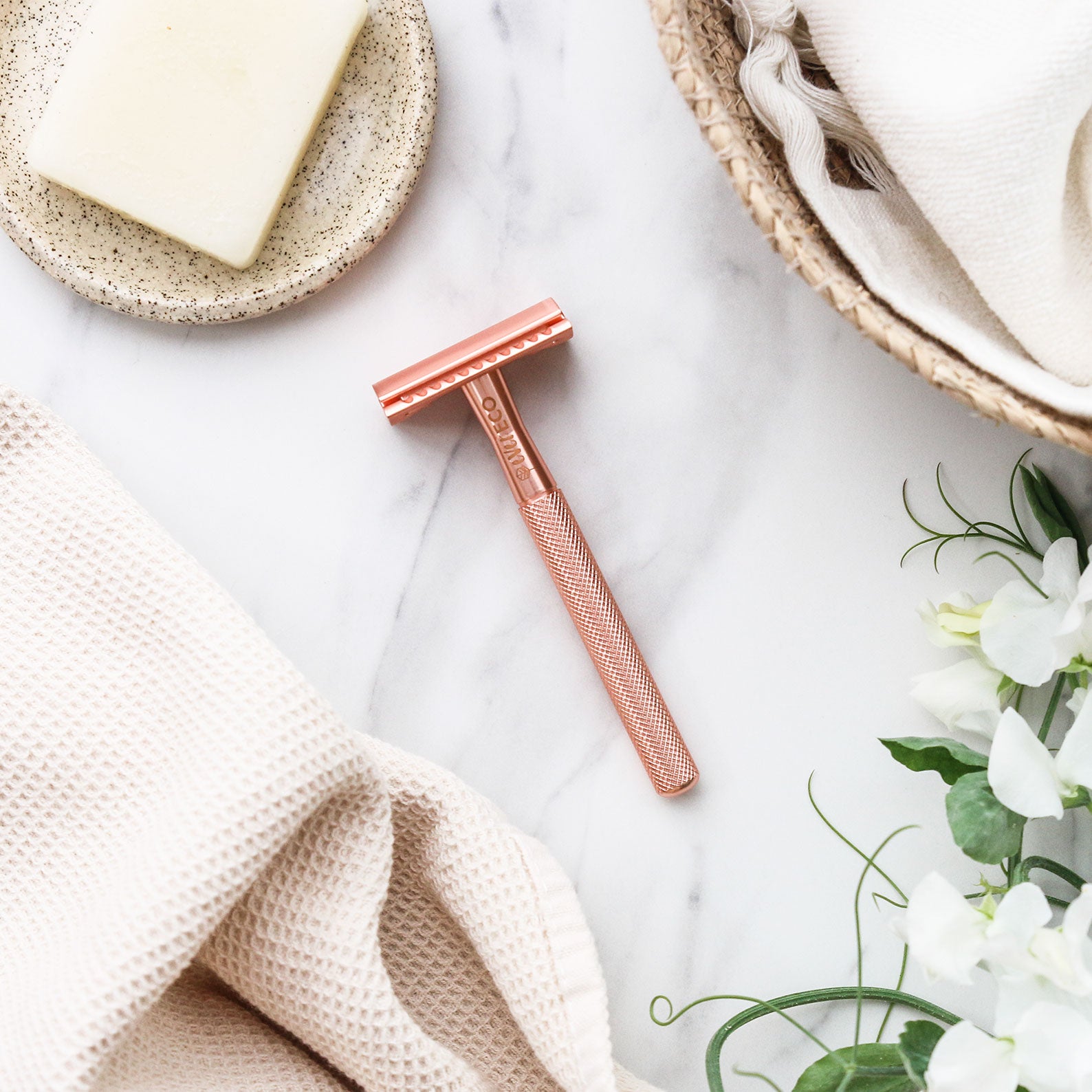 Ever Eco Rose Gold Safety Razor with Replacement Blades